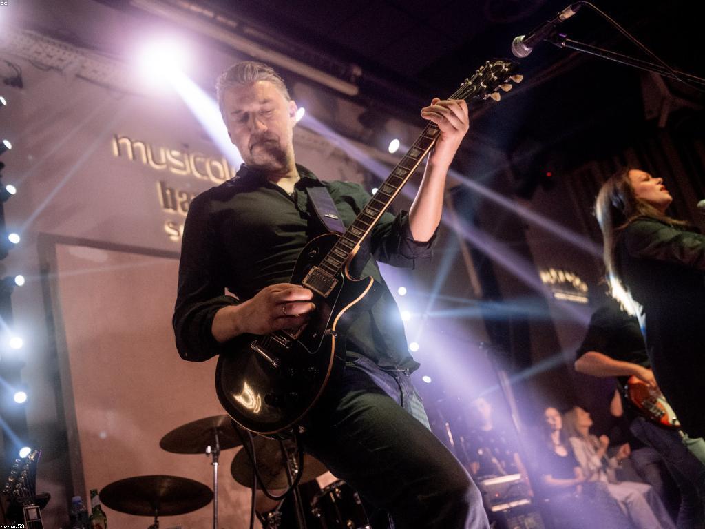 ការបង្កើតភាពច្នៃប្រឌិតក្នុងព្រឹត្តិការណ៍និងផ្សាយព្រេង