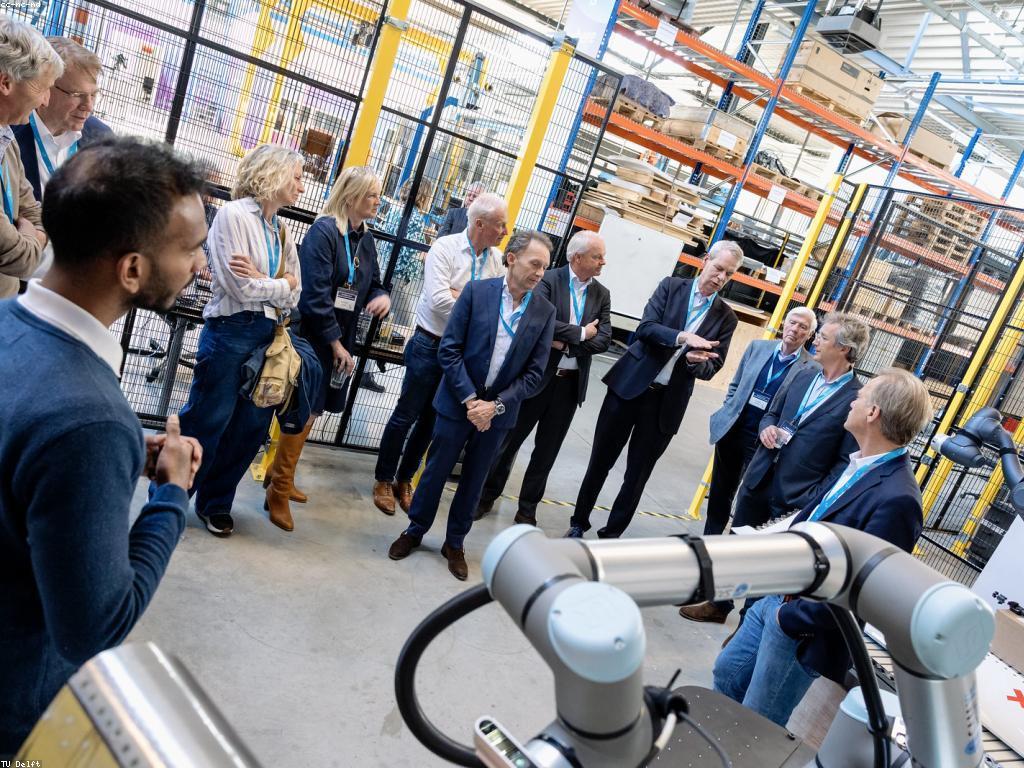 វិធីសាស្ត្រនៃការបង្ហាញព្រឹត្តិការណ៍និងផ្សាយព្រេង